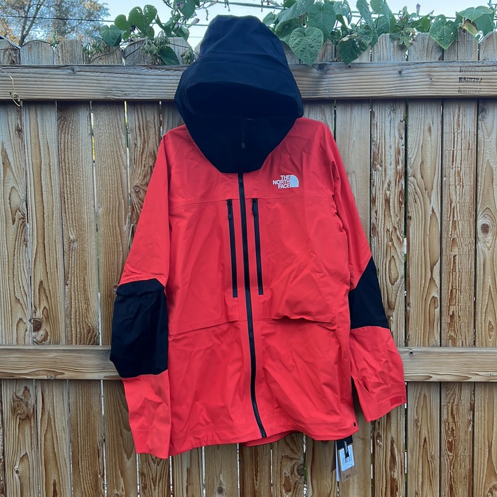 The North Face Men's Summit L5 FUTURELIGHT Jacket - Orange Red Flare & Black NEW